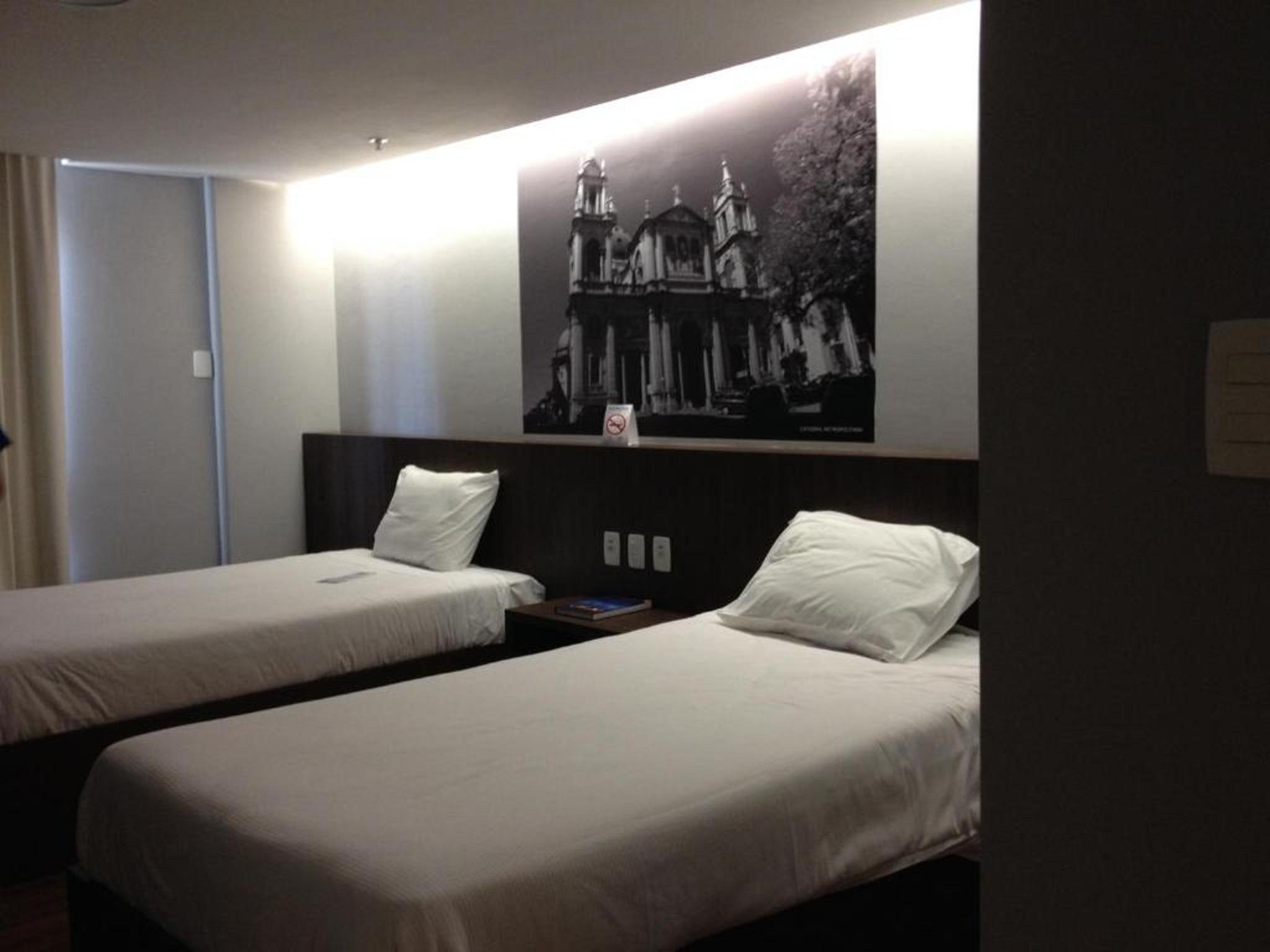 Master Grande Hotel - Proximo Ao Palacio Do Governo ポルト・アレグレ エクステリア 写真