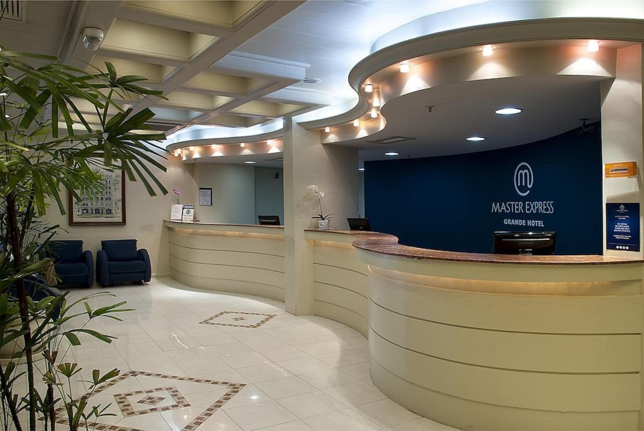 Master Grande Hotel - Proximo Ao Palacio Do Governo ポルト・アレグレ エクステリア 写真