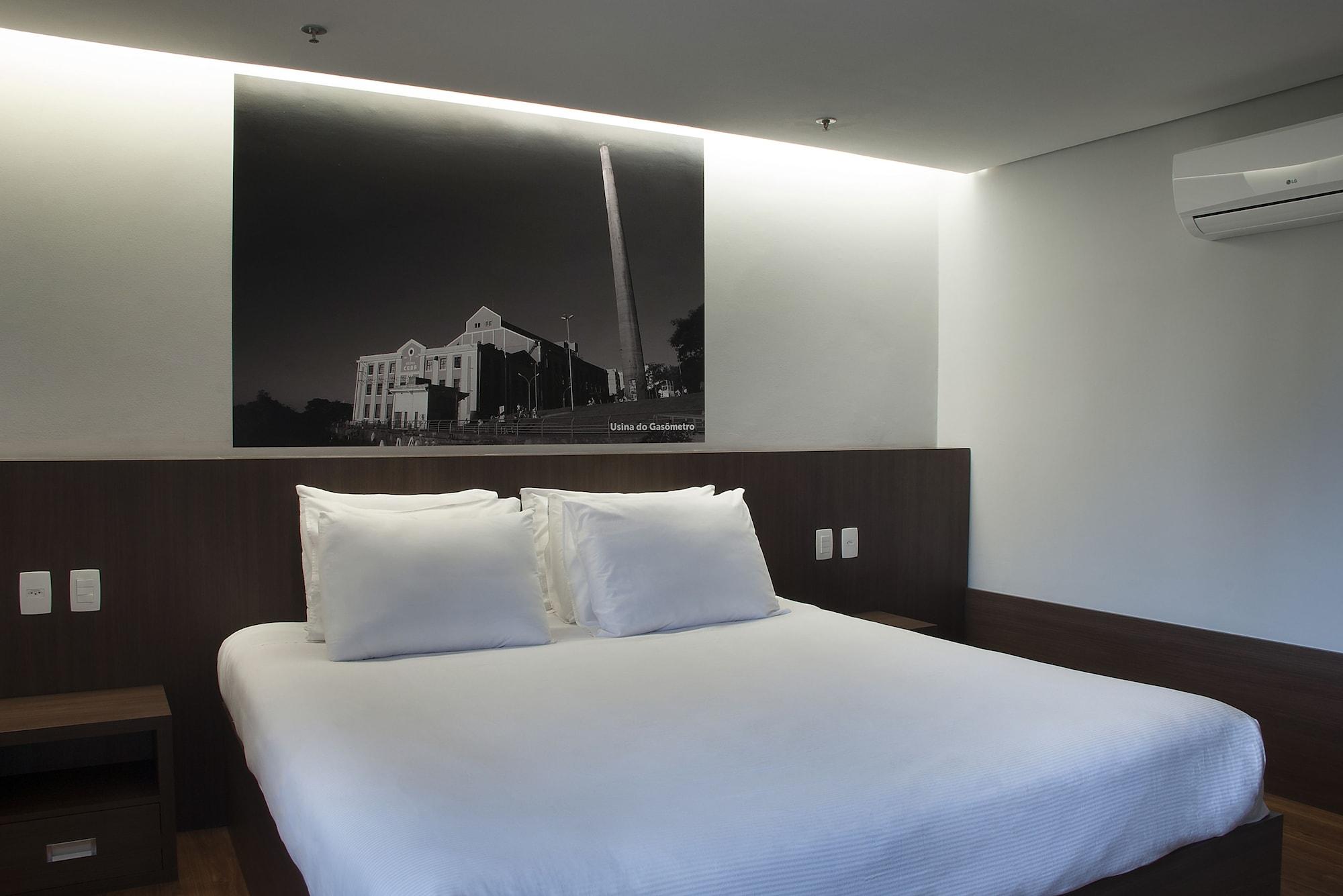 Master Grande Hotel - Proximo Ao Palacio Do Governo ポルト・アレグレ エクステリア 写真